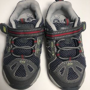 Stride Rite Toddler Boys 7XW shoes